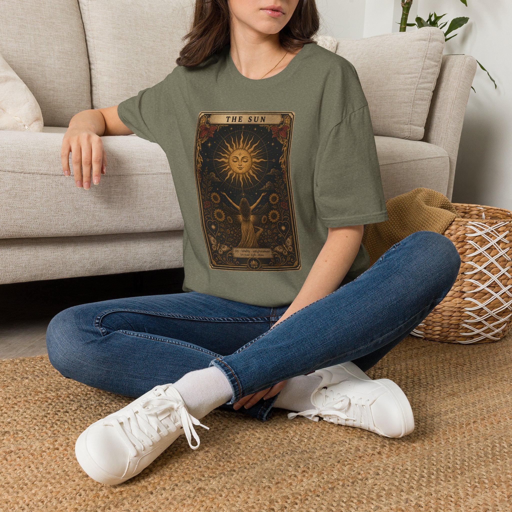 Tarot 'The Sun' Unisex T-Shirt — Vintage Astrology Graphic Tee